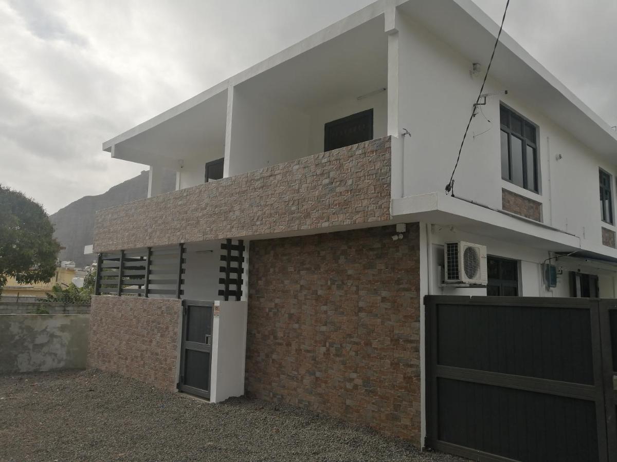 Hortensia Apartment